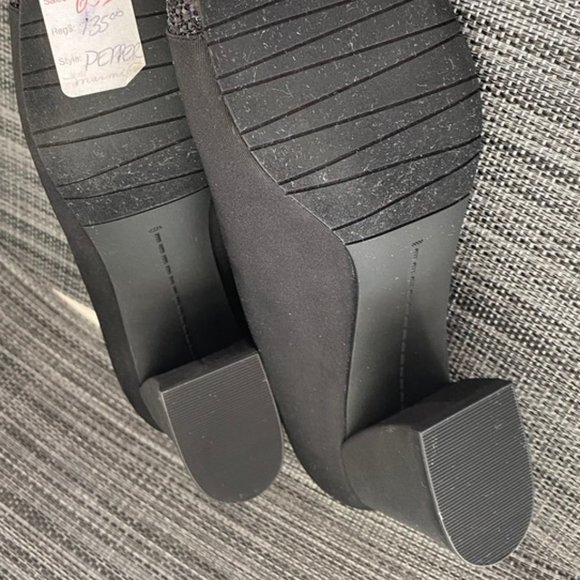 ✨NWT VANELI PEPPER PUMP BLACK DRESS BLOCK HEEL 6 - Picture 7 of 7